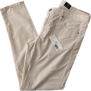 New AG ADRIANO GOLDSCHMIED  women White  pants size 32R